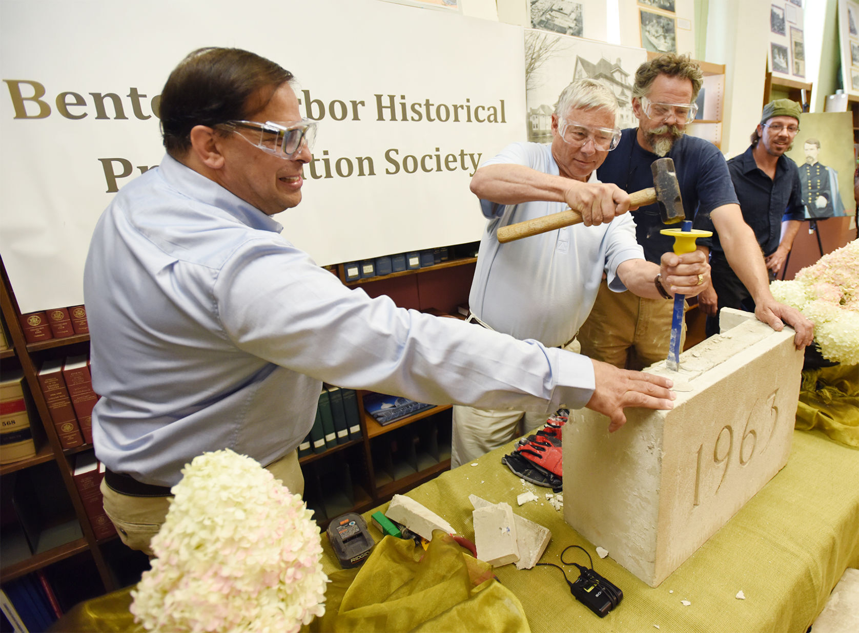220406-HP-upton-time-capsule-photo.jpg